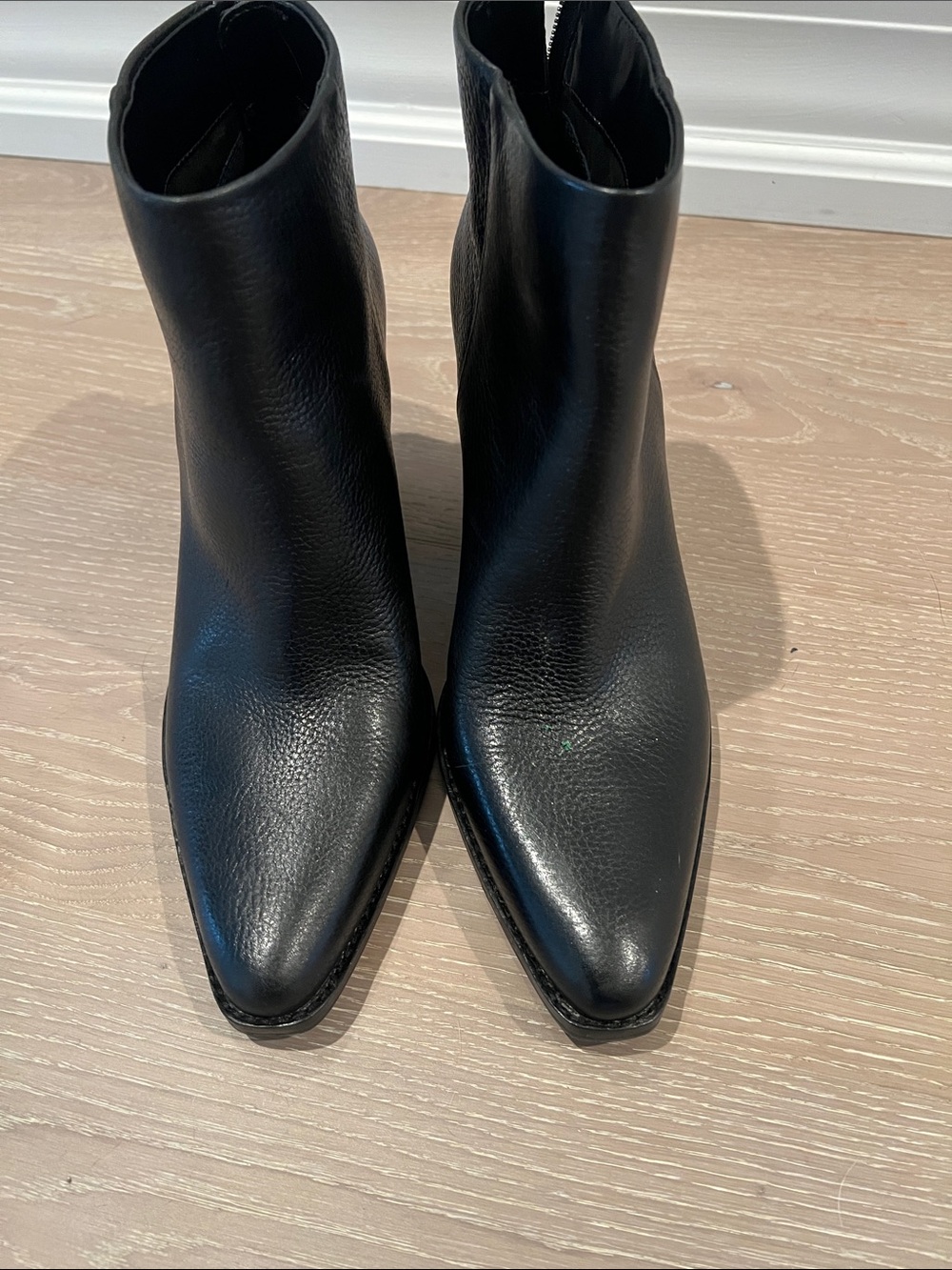 Vince Camuto Classic Black Leather Ankle Boots - Women Size 9M - Picture 10 of 11